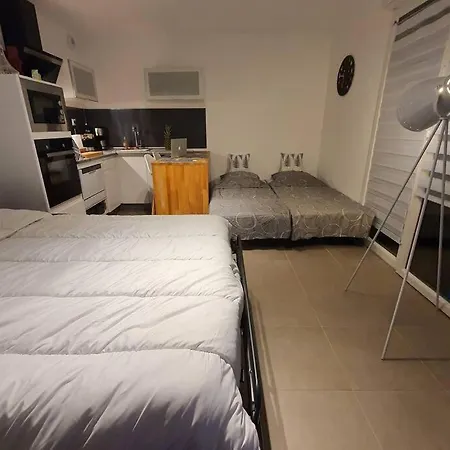 Cosy Résidence De Standing Proche Appartamento
